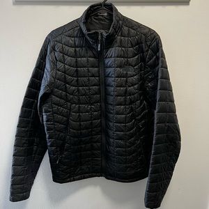 The North Face Thermoball Men’s jacket Size Small.